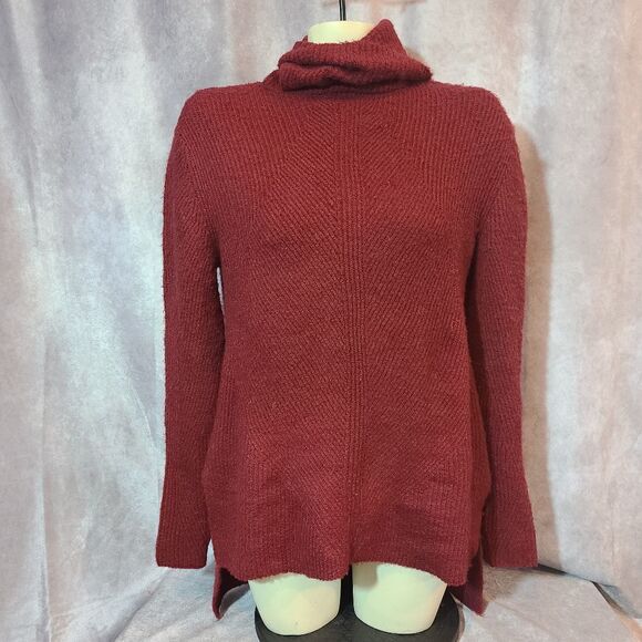 SWEATER SALE 3/$30 Sweet Romeo Burgundy Turtleneck Sweater Size XS - Picture 1 of 4